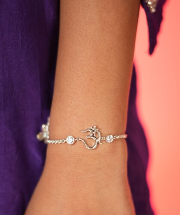 om-bracelet-3 (1)